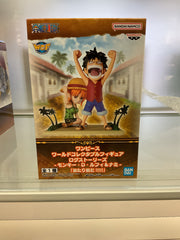 Luffy and Nami crying (Bandi)