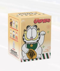 Garfield fortune cat blind box
