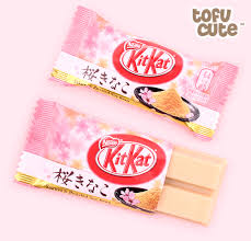 KitKat Sakura Mini Biscuit
