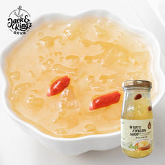 White Fungus Soup With Goji Berries and Red Dates