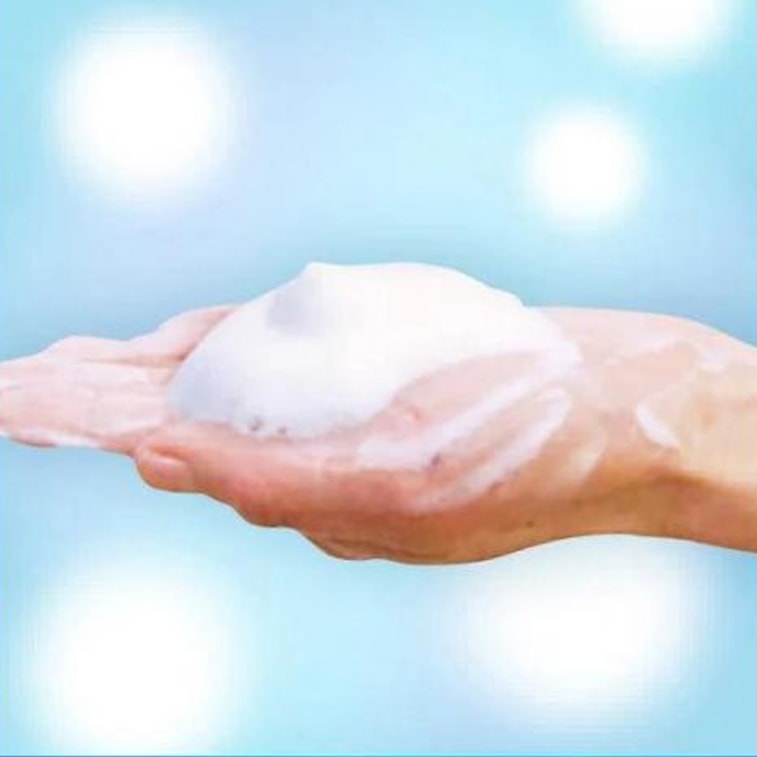 KAO BIORE FACIAL FOAM MOISTURE