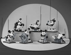 Toys PM Figure Disney Steamboat Willie Series Blind Box