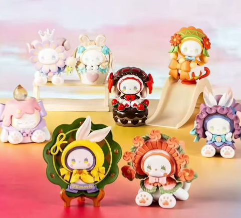 Emma Secret Forest Birthday Party: Colorful Joyful Party Blind Box