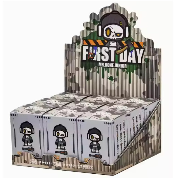 Mr.Bone JUNIOR FIRST DAY Series Blind Box Anime Figure Zombies blind Box