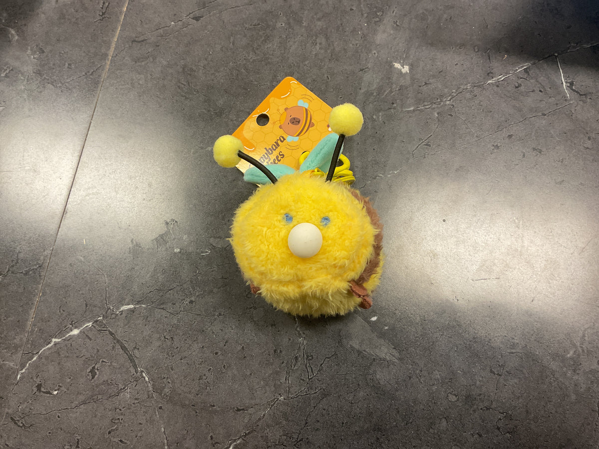 Capybara Bee Round Keychain