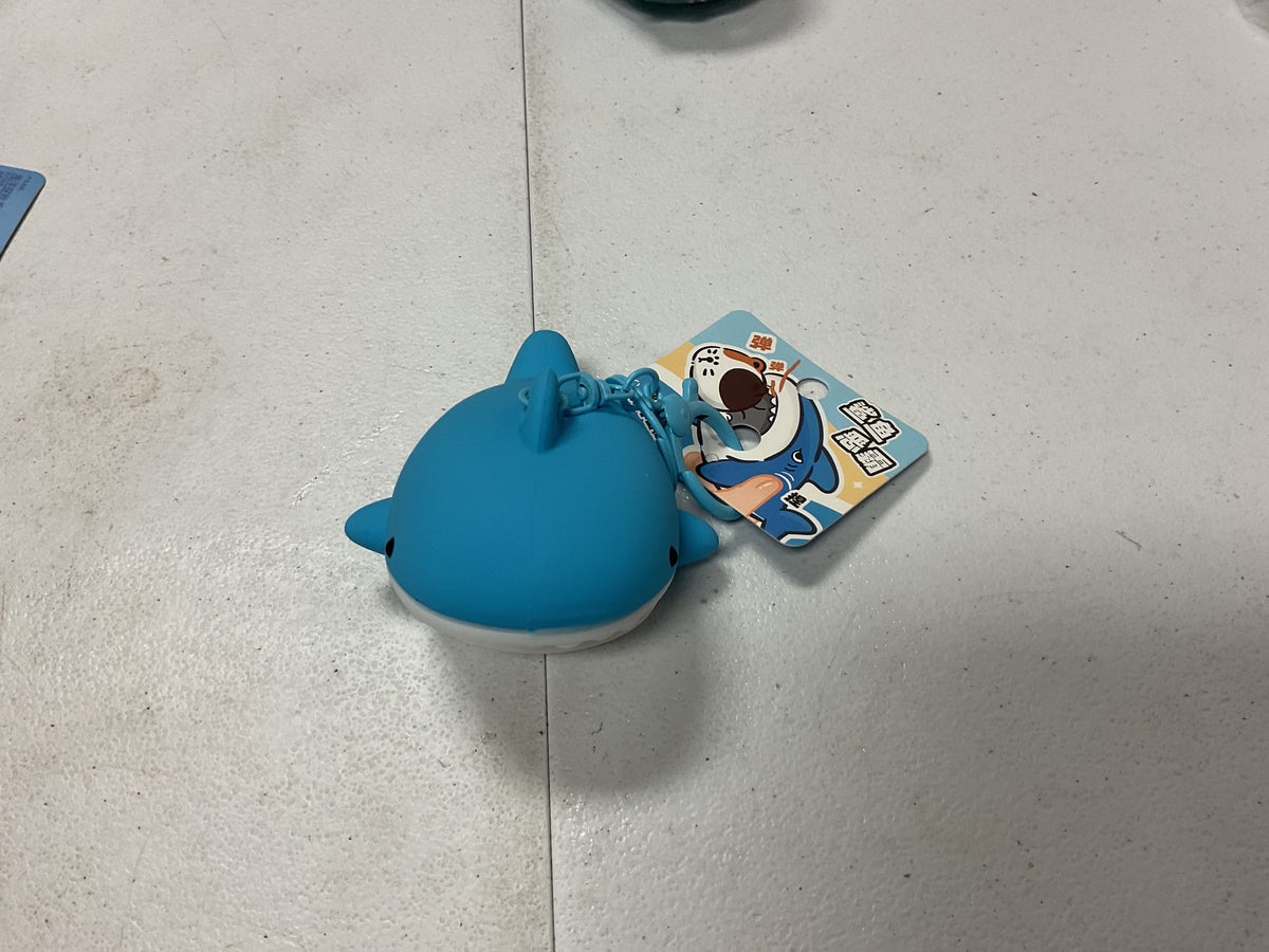 shark bully Keychain