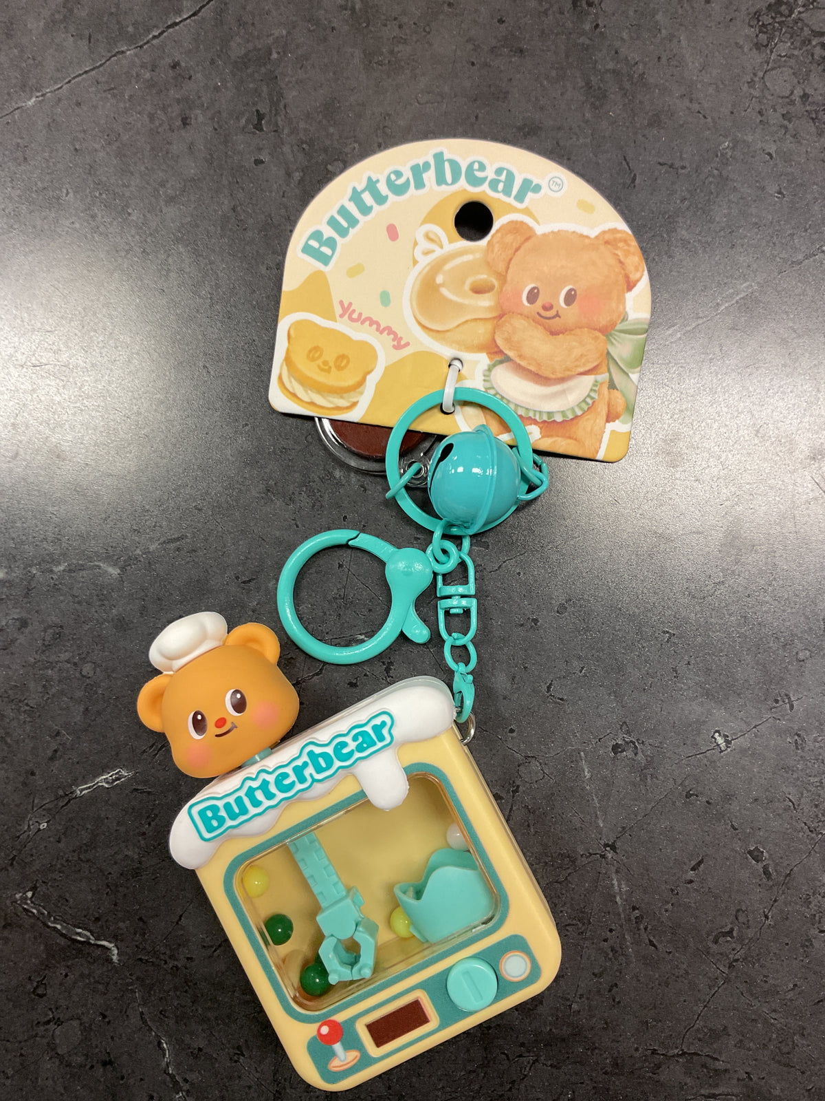 Butter bear game machine key chains