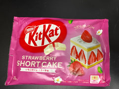 KITKAT WAFER CHOCOLATE
STRAWBERRY SHORT CAKE 116g