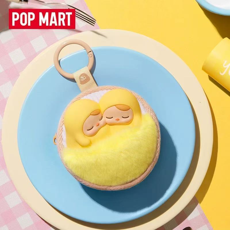 Pop Mart Pucky Egg Beanie Series Earphone Case