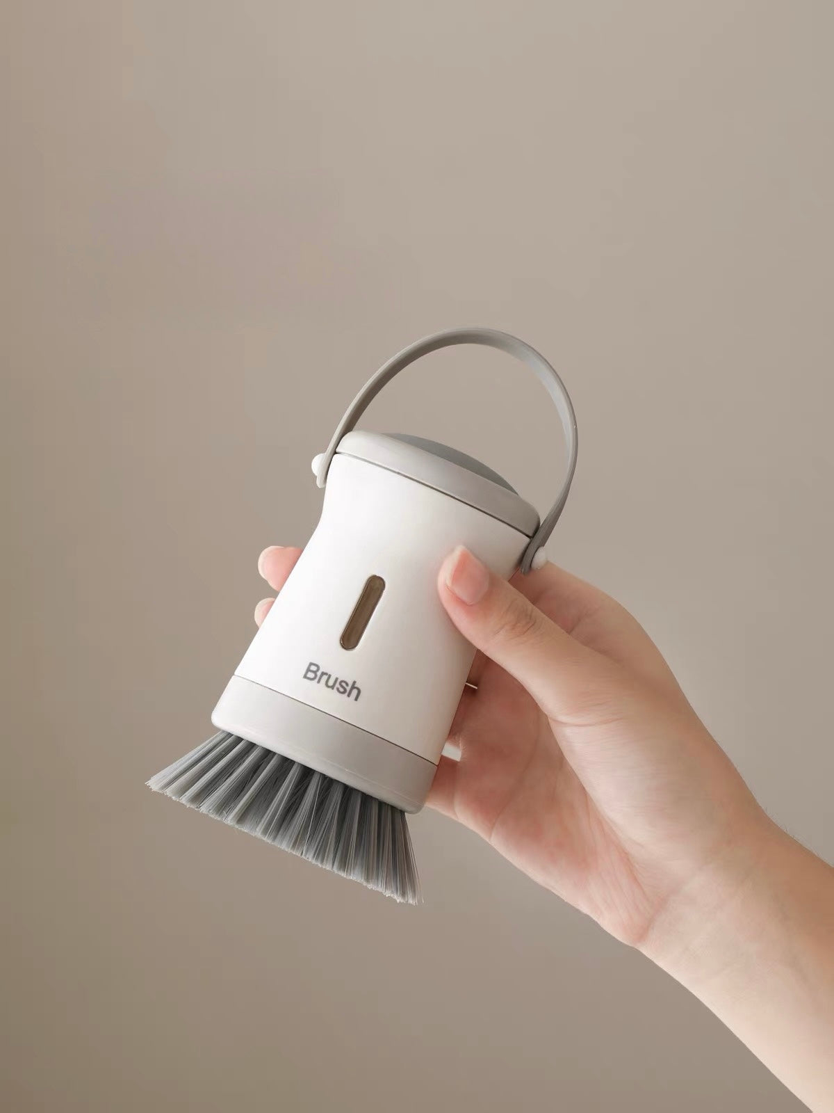 FaSola  Liquid Filled Pot Brush