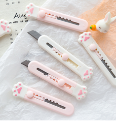 Portable Cat Paw Utility Knife