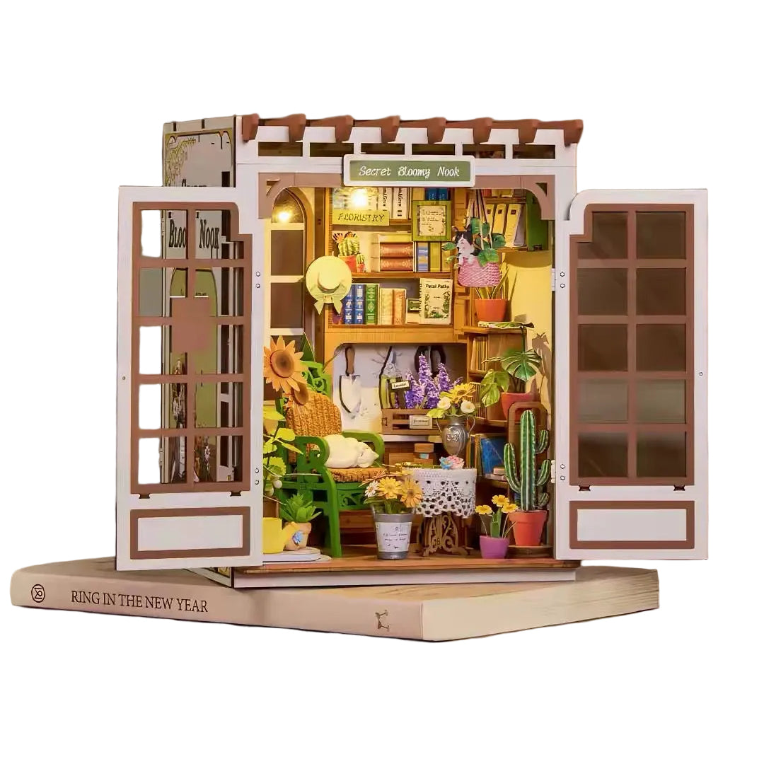 Rolife Secret Bloomy Nook TGE04