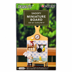 Re-Ment Peanuts Snoopy Miniature Board Blind Box