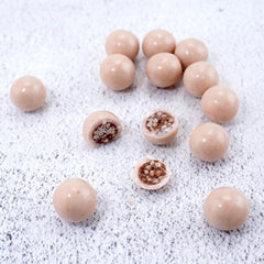 Morinaga Chocoball Strawberry