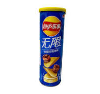 LAY'S POTATO CHIPS (CANNED) BRAISED MEAT FLAVOR 104g