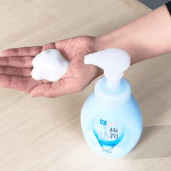 ROHTO HADALABO GOKUJYUN FOAM FACE WASH